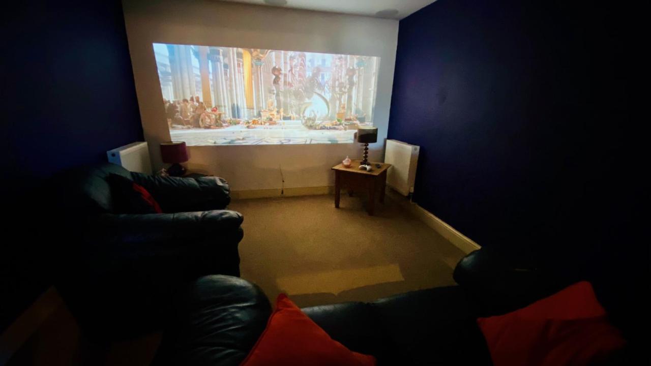 Holiday home Torbay Rise - With Pool, Hot Tub, Sauna, Gym, Games And Cinema Room; Sea Views