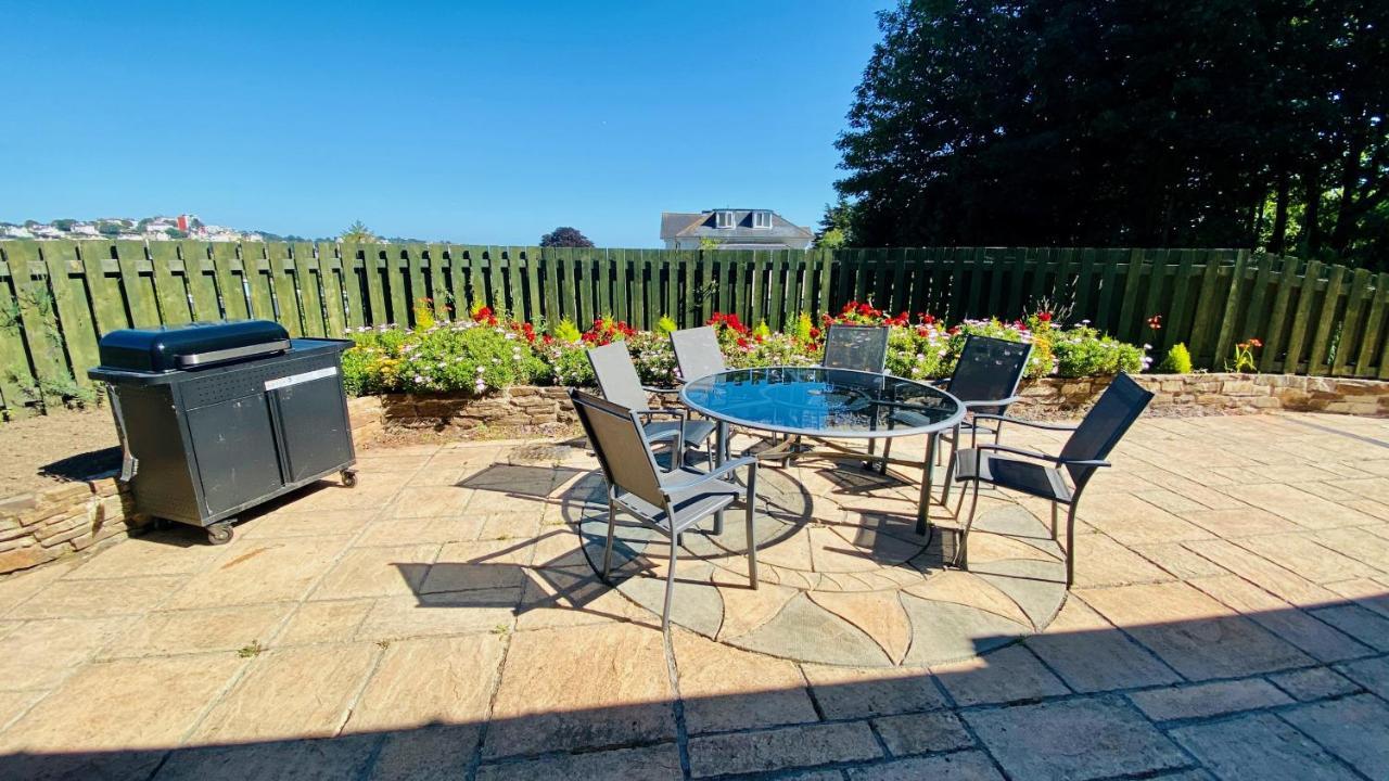 Holiday home Torbay Rise - With Pool, Hot Tub, Sauna, Gym, Games And Cinema Room; Sea Views