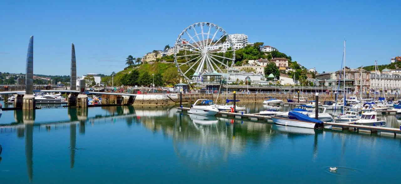 Torbay Rise - With Pool, Hot Tub, Sauna, Gym, Games And Cinema Room; Sea Views Holiday home *
